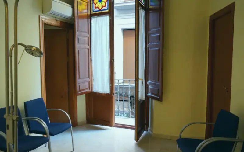 Interior Clinica Del Pie Bib Rambla Centro Granada Interior Clinica Del Pie Bib Rambla Centro Granada