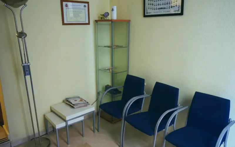 Sala De Espera De La Clinica Del Pie Bib Rambla En Granada Sala De Espera De La Clinica Del Pie Bib Rambla En Granada